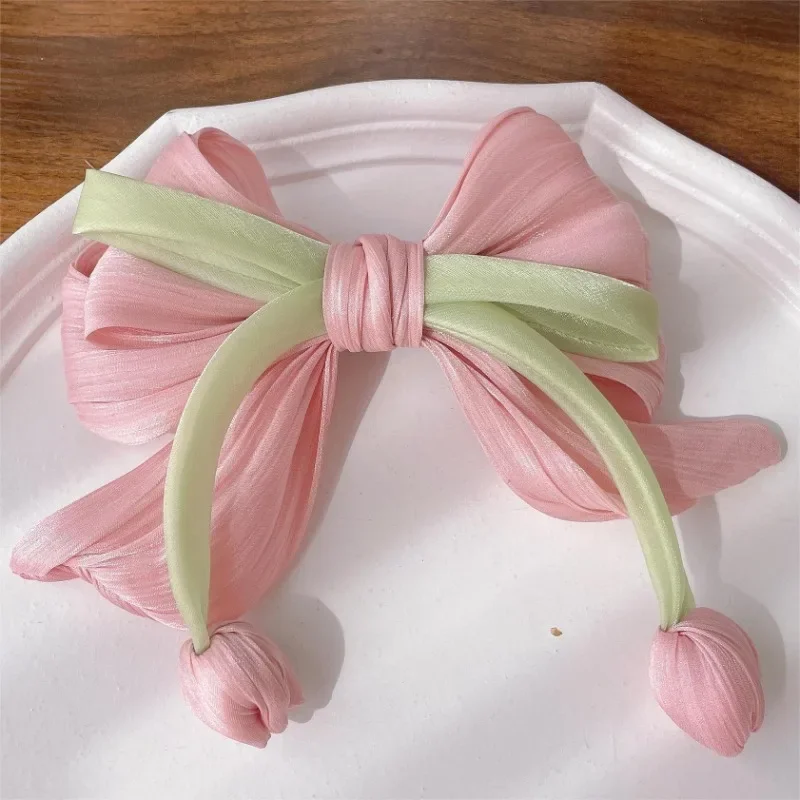 Elegant Tulip Flower Hair Clip - Men Accessories Elegant ulasan dan harga