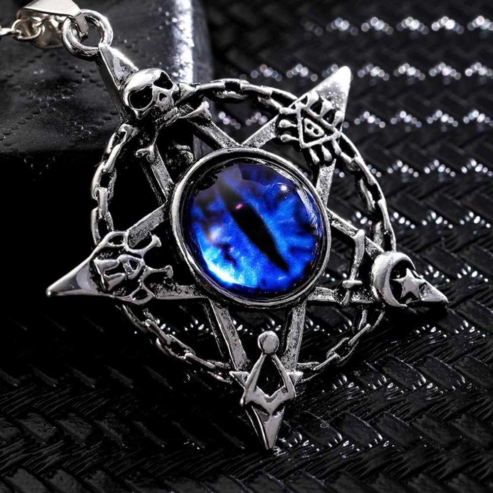 Five pointed star shaped devil - Men Accessories Necklace ulasan dan harga